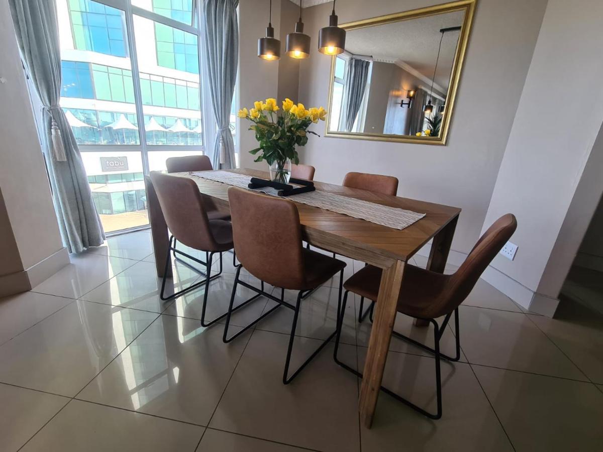 Summerstrand, 9th Avenue, Unit 303 Cascades Apartment